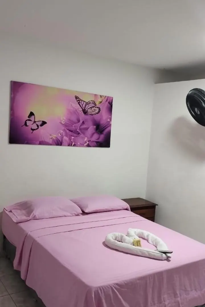 Hotel Bayadera Real Medellin 3*,
